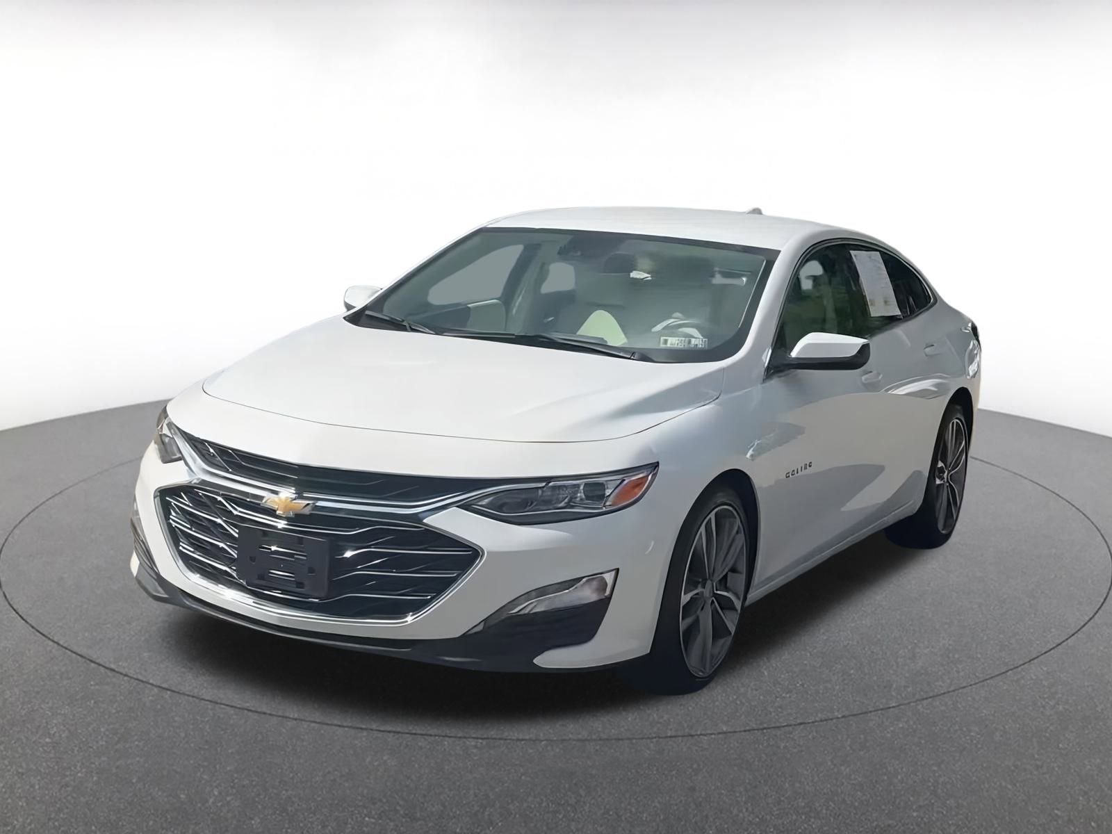 Thumbnail: 2024 Chevrolet Malibu - 7