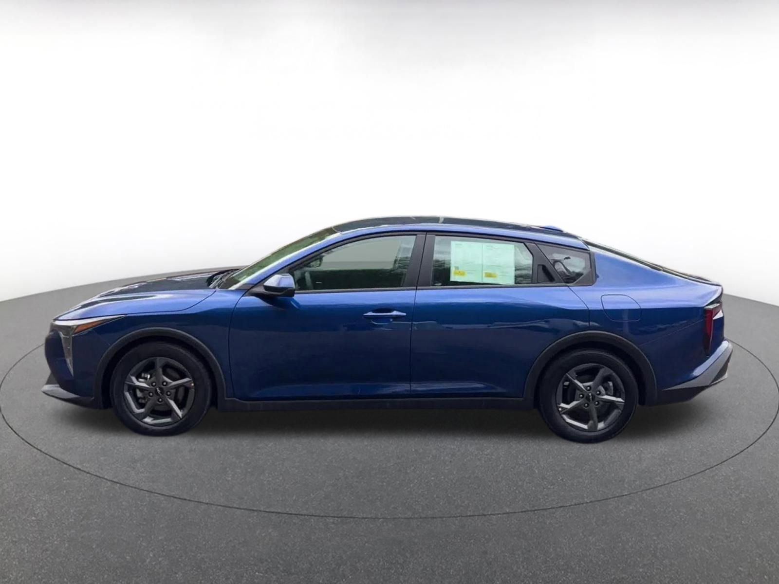 Thumbnail: 2025 Kia K4 - 9