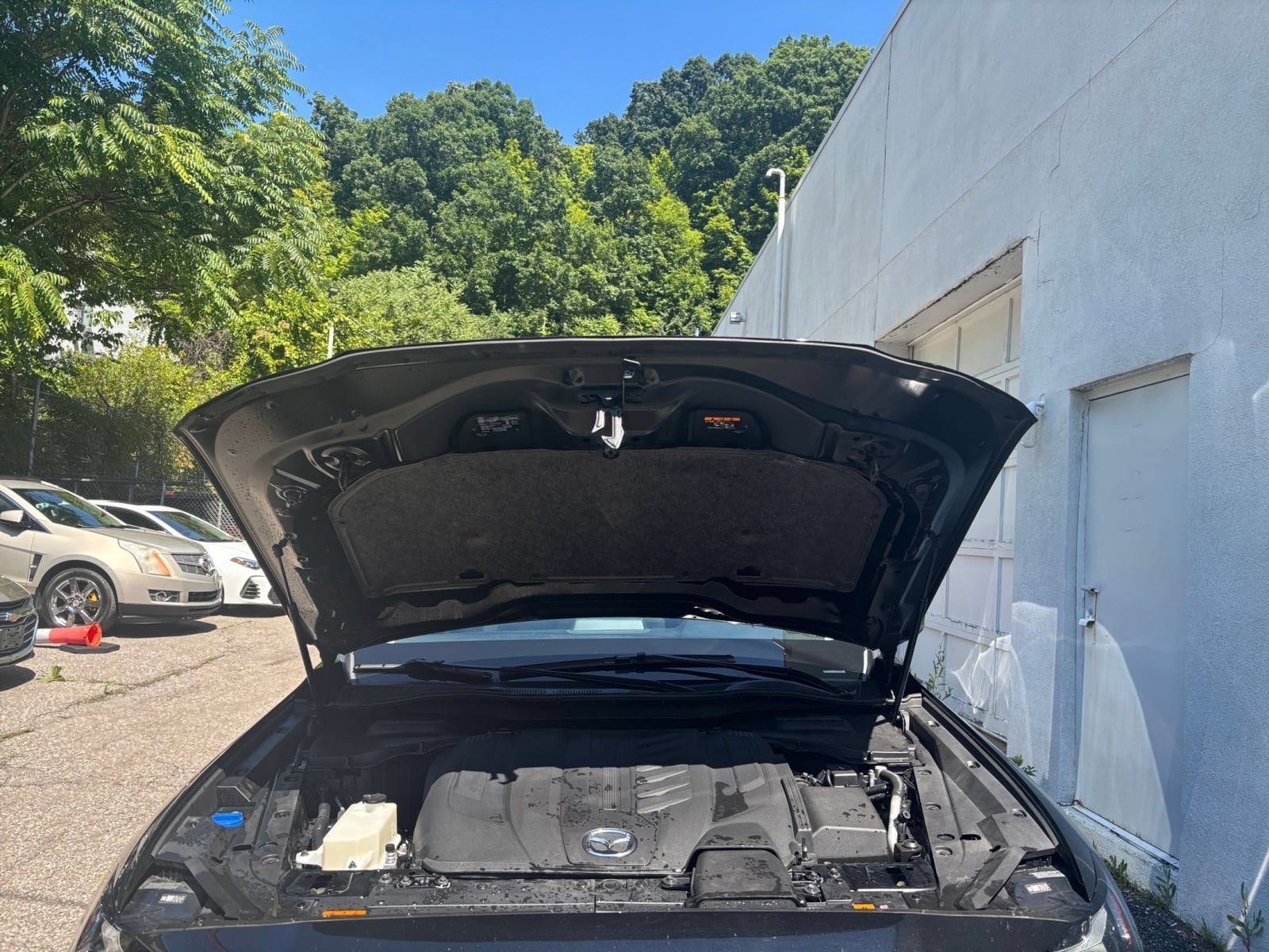 2025 Mazda CX-70 Preferred Package - Photo 35
