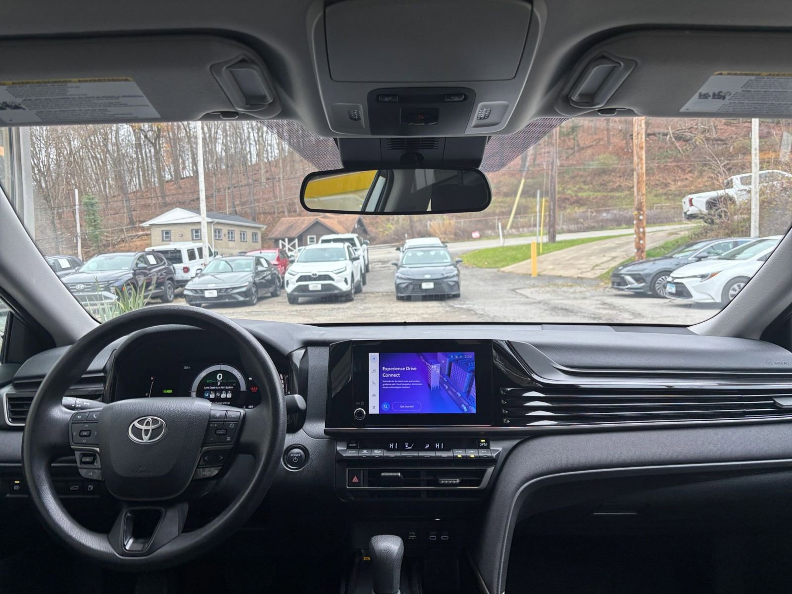 Thumbnail: 2025 Toyota Camry - 32