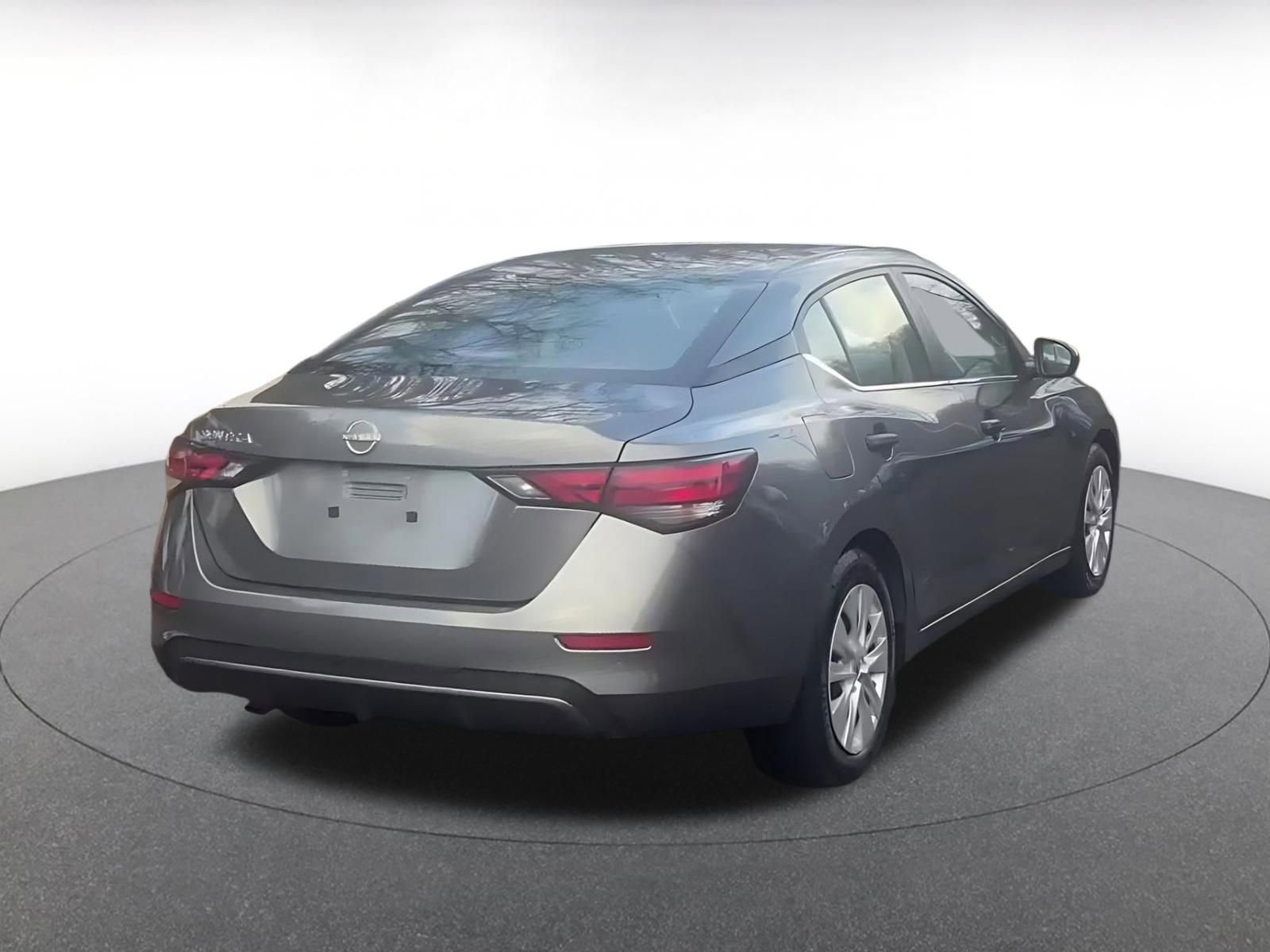 Thumbnail: 2025 Nissan Sentra - 15