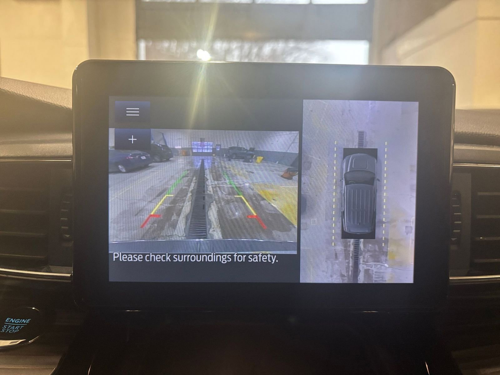 Thumbnail: 2023 Ford Explorer - 17