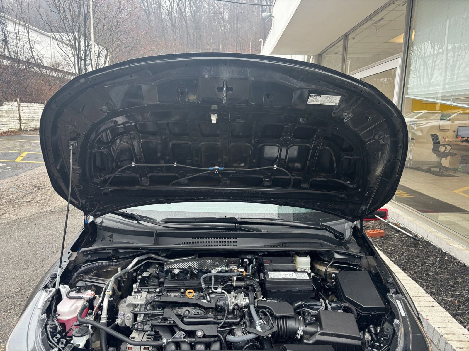 Thumbnail: 2025 Toyota Corolla - 31