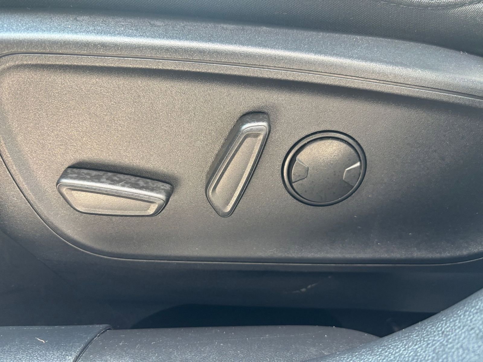 Thumbnail: 2024 Ford Escape - 22