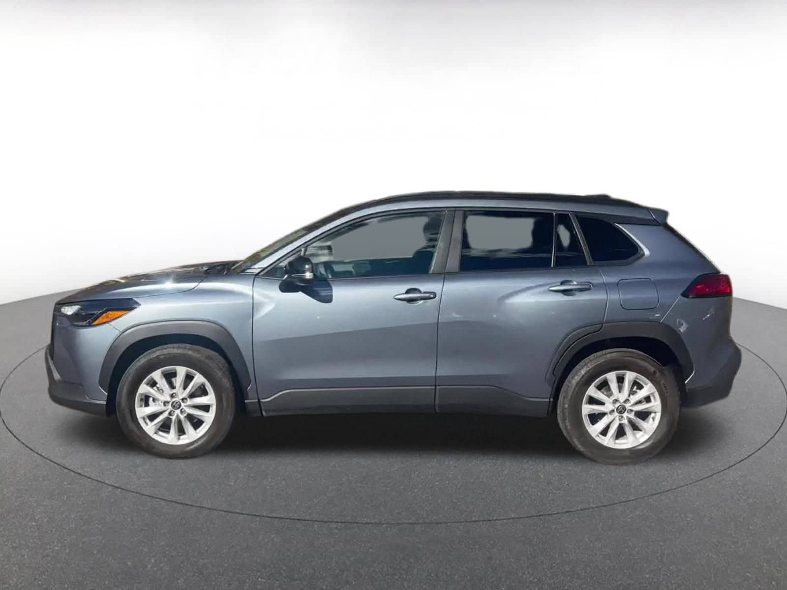 Thumbnail: 2025 Toyota Corolla Cross - 9