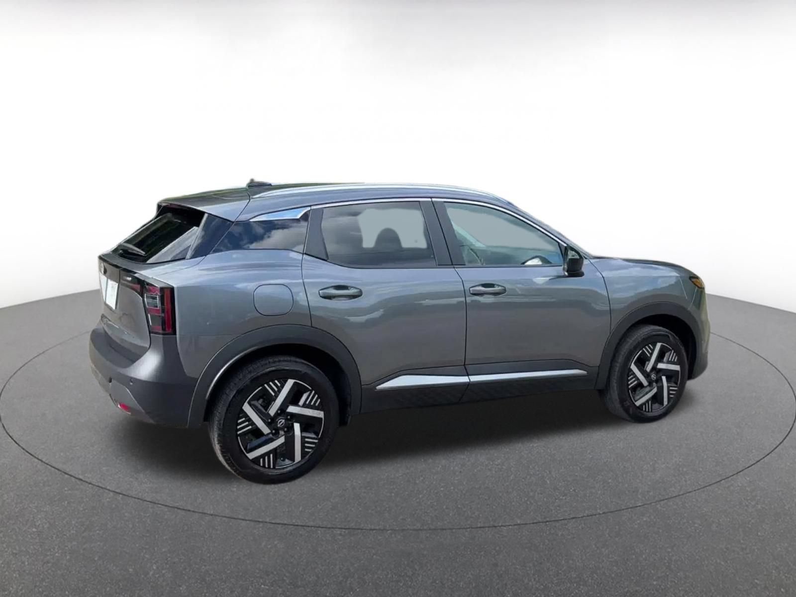 Thumbnail: 2026 Nissan Kicks - 14