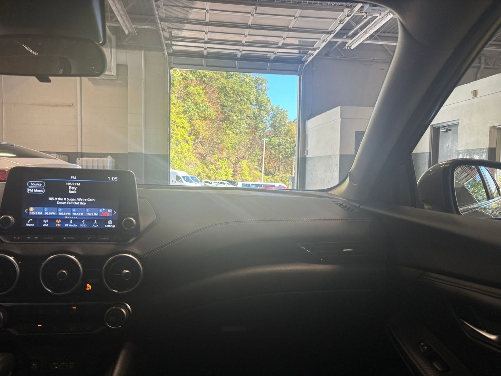 Thumbnail: 2024 Nissan Sentra - 33