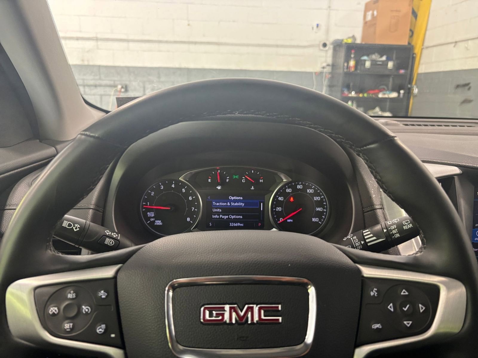 Thumbnail: 2024 GMC Terrain - 28
