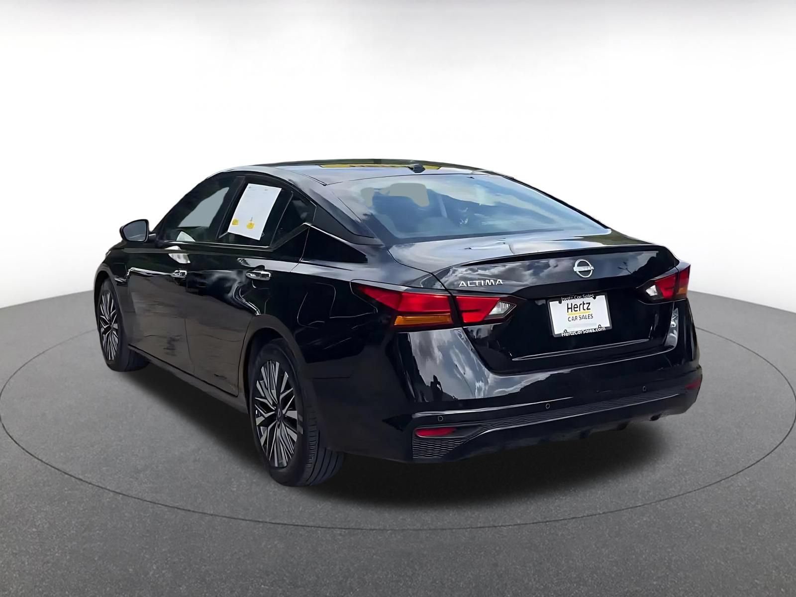 Thumbnail: 2025 Nissan Altima - 11