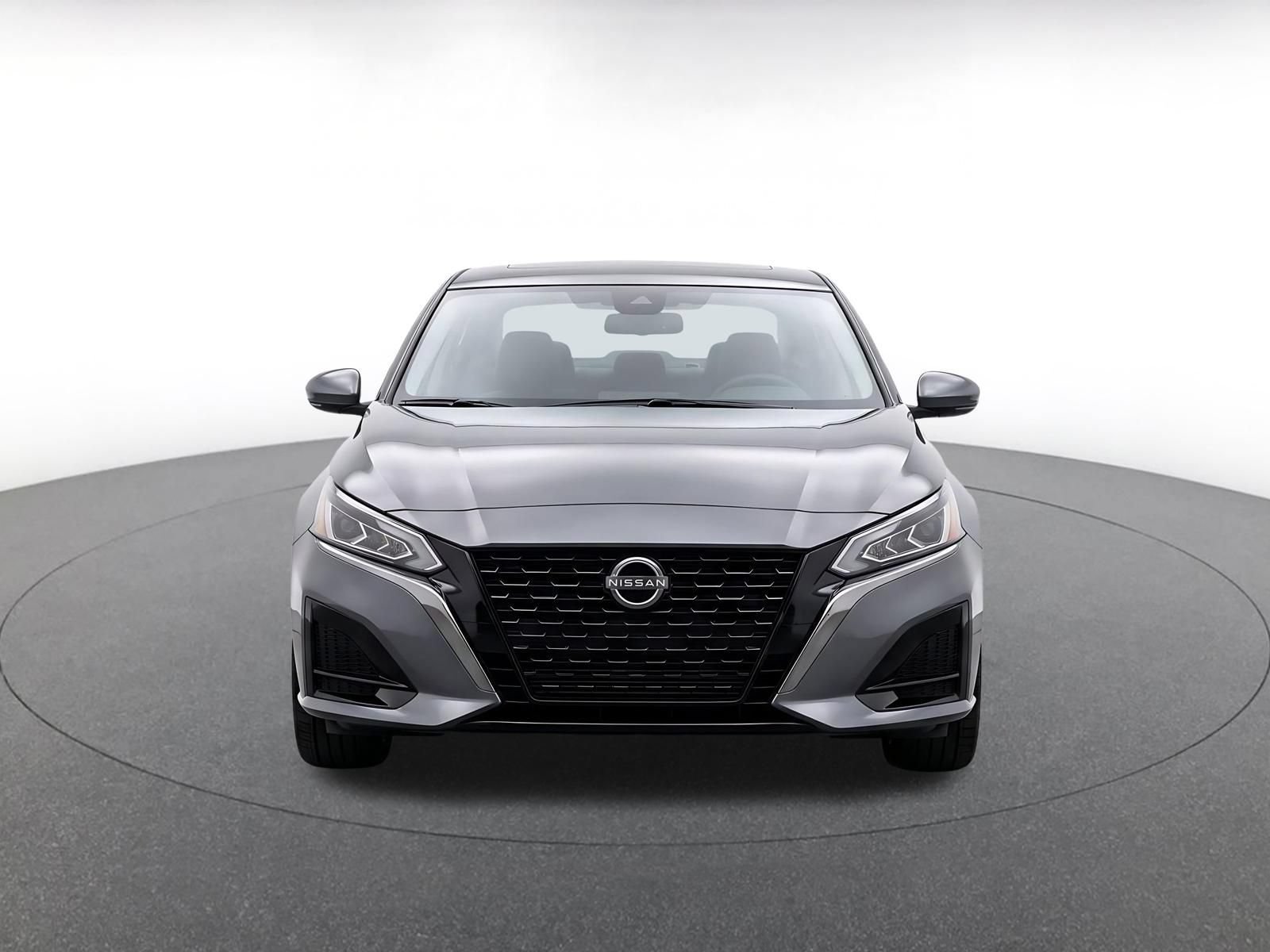 Thumbnail: 2025 Nissan Altima - 2