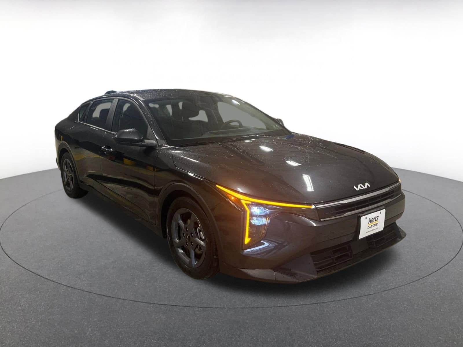 Thumbnail: 2025 Kia K4 - 1