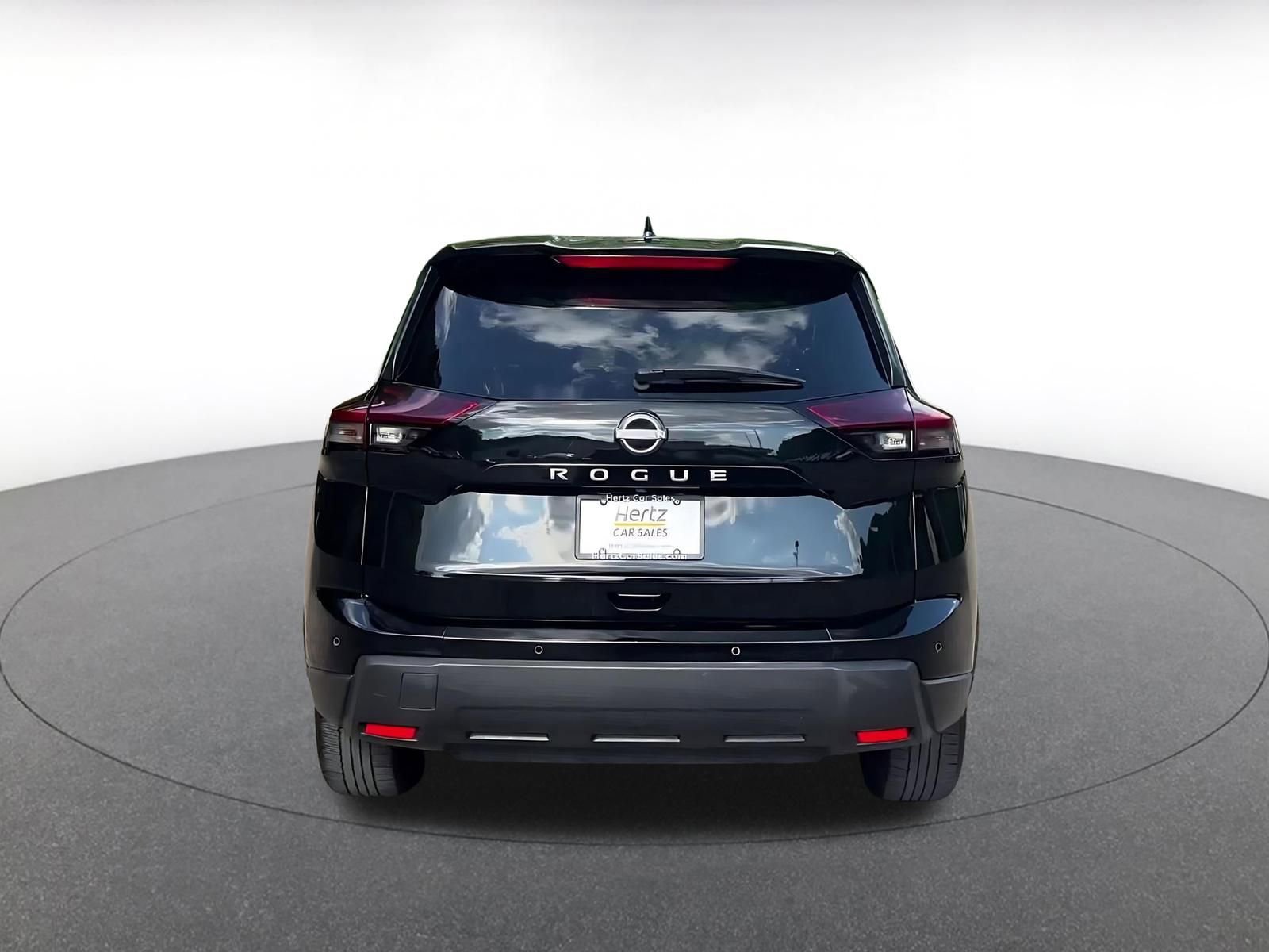 Thumbnail: 2025 Nissan Rogue - 12