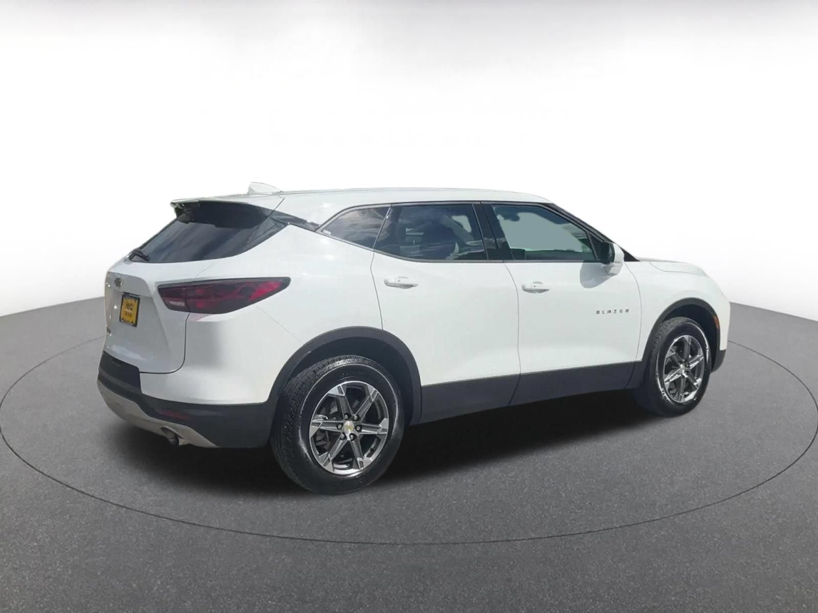 Thumbnail: 2026 Chevrolet Blazer - 13
