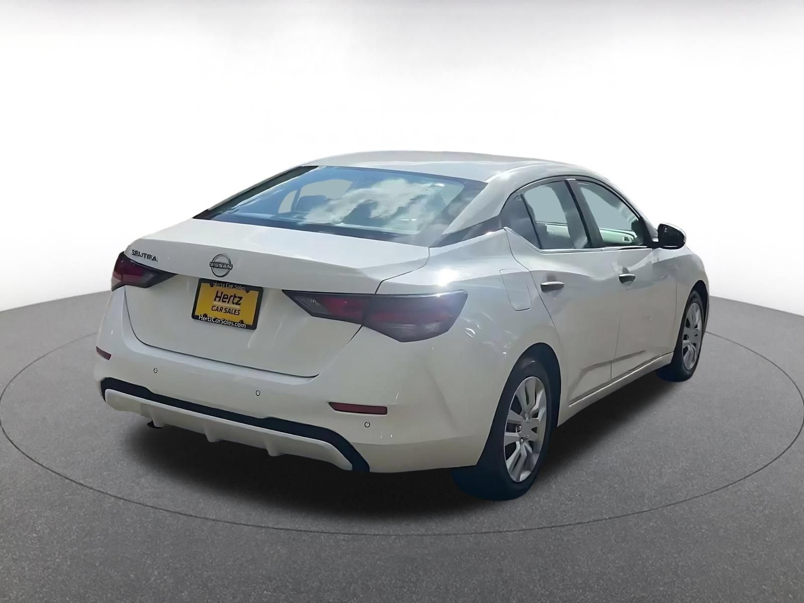 Thumbnail: 2025 Nissan Sentra - 13