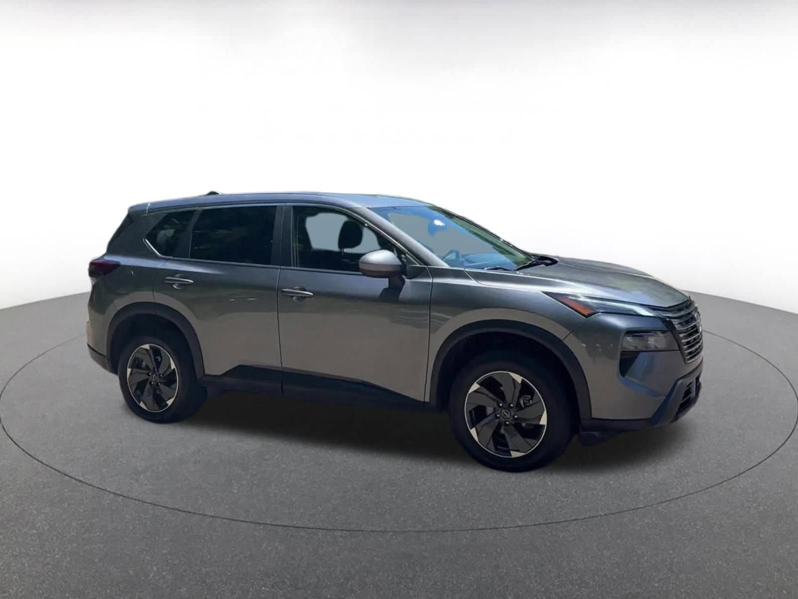 Thumbnail: 2025 Nissan Rogue - 2