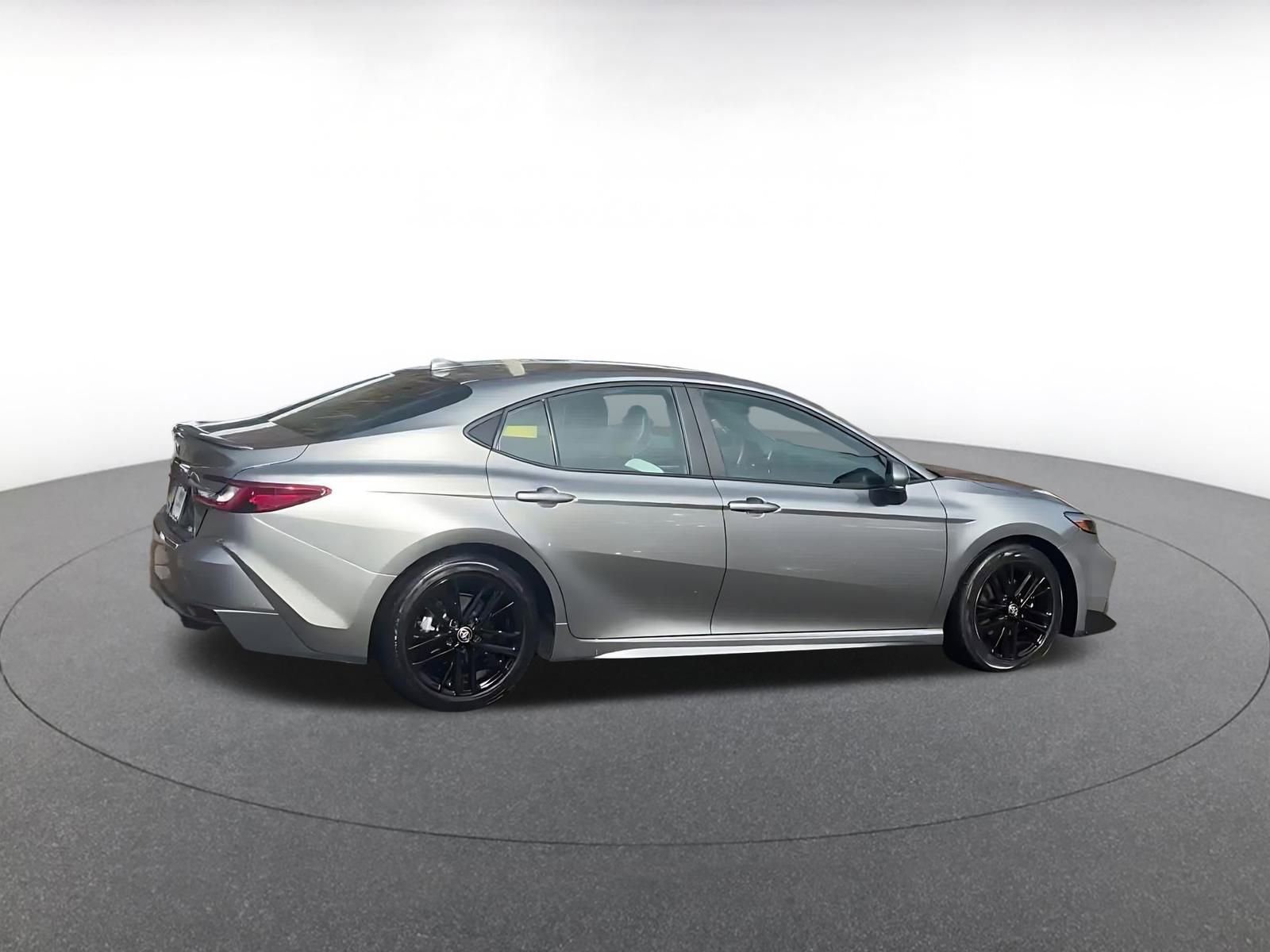 Thumbnail: 2025 Toyota Camry - 14