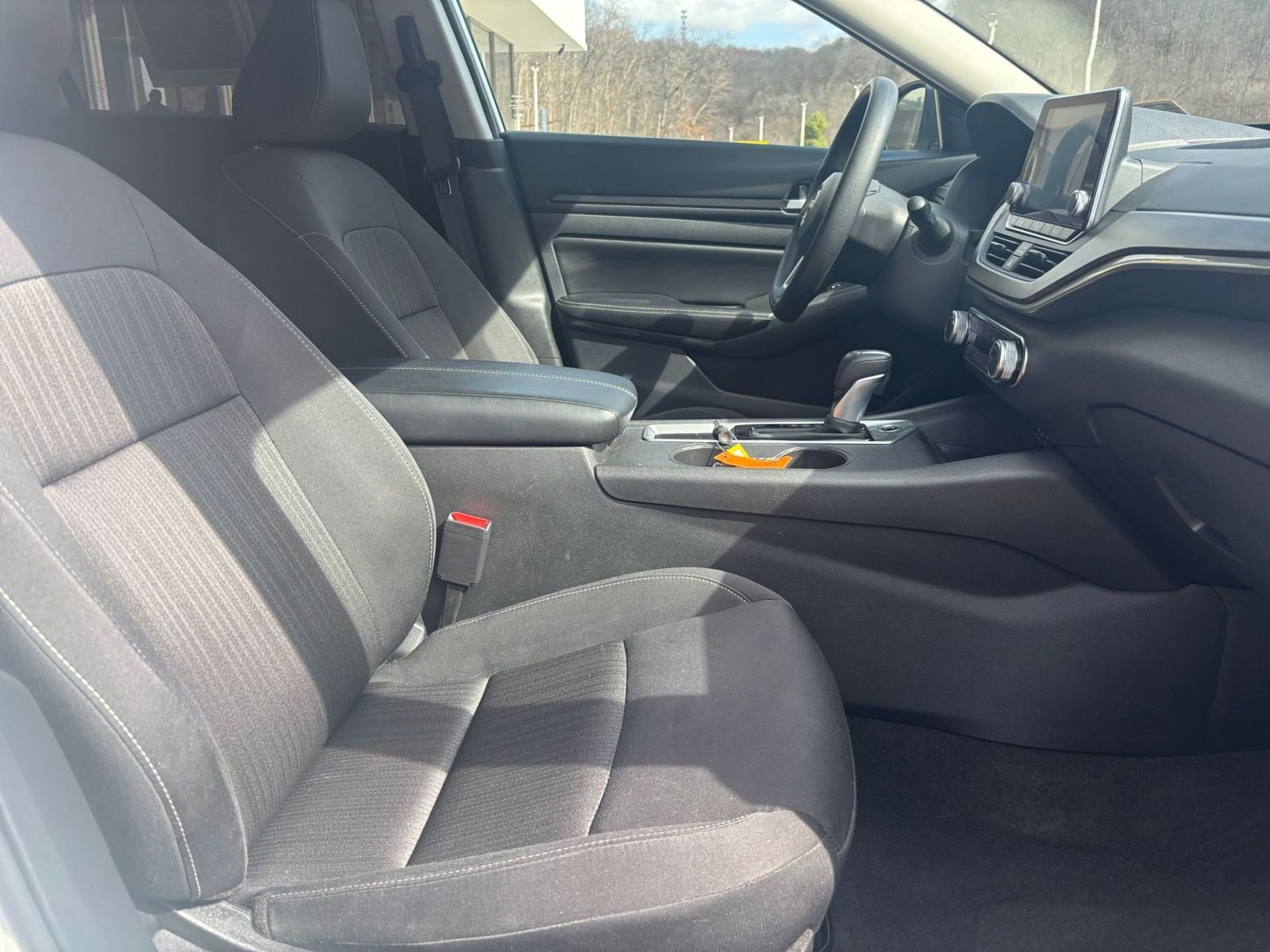 Thumbnail: 2025 Nissan Altima - 29