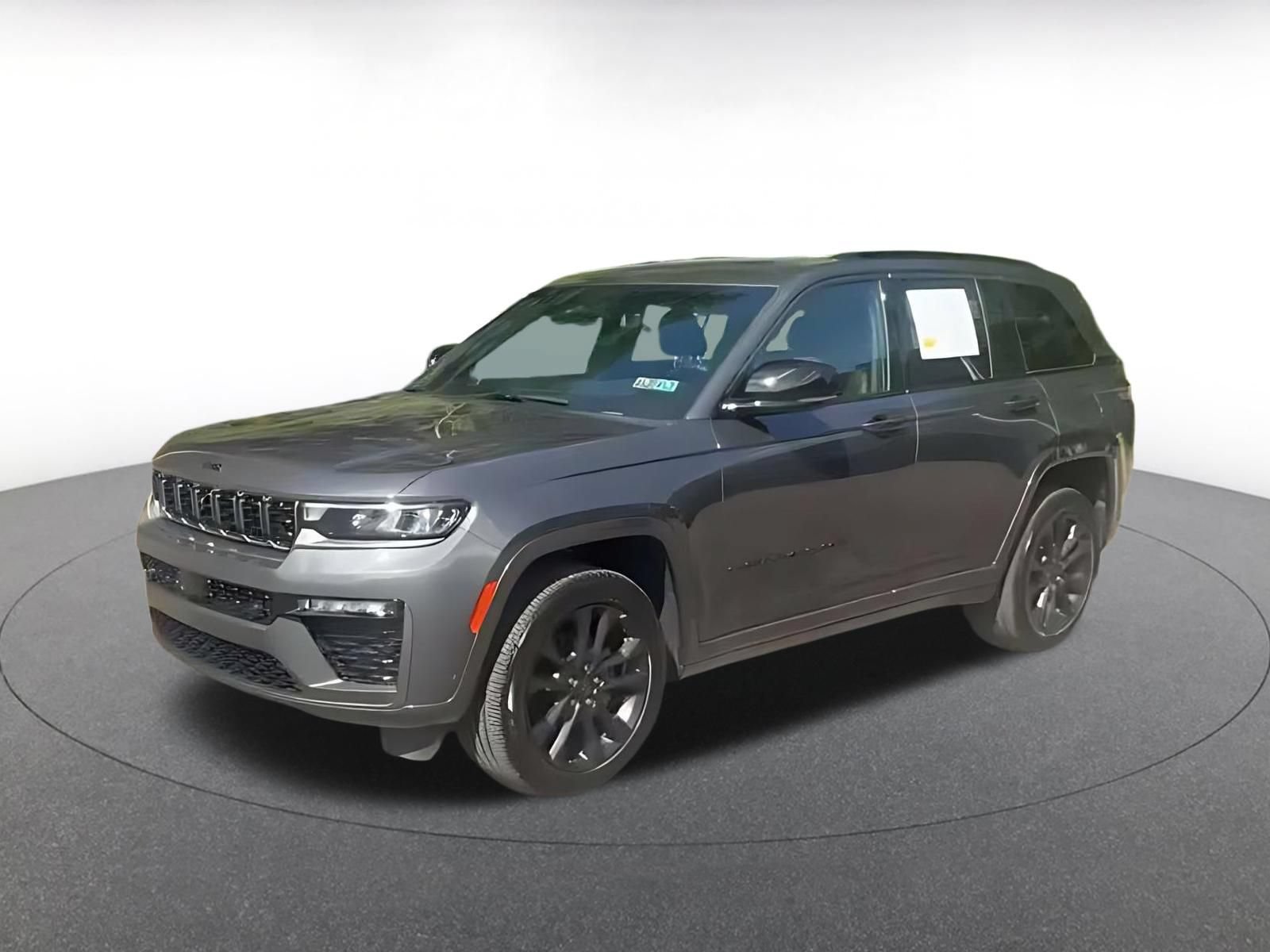 Thumbnail: 2026 Jeep Grand Cherokee - 13