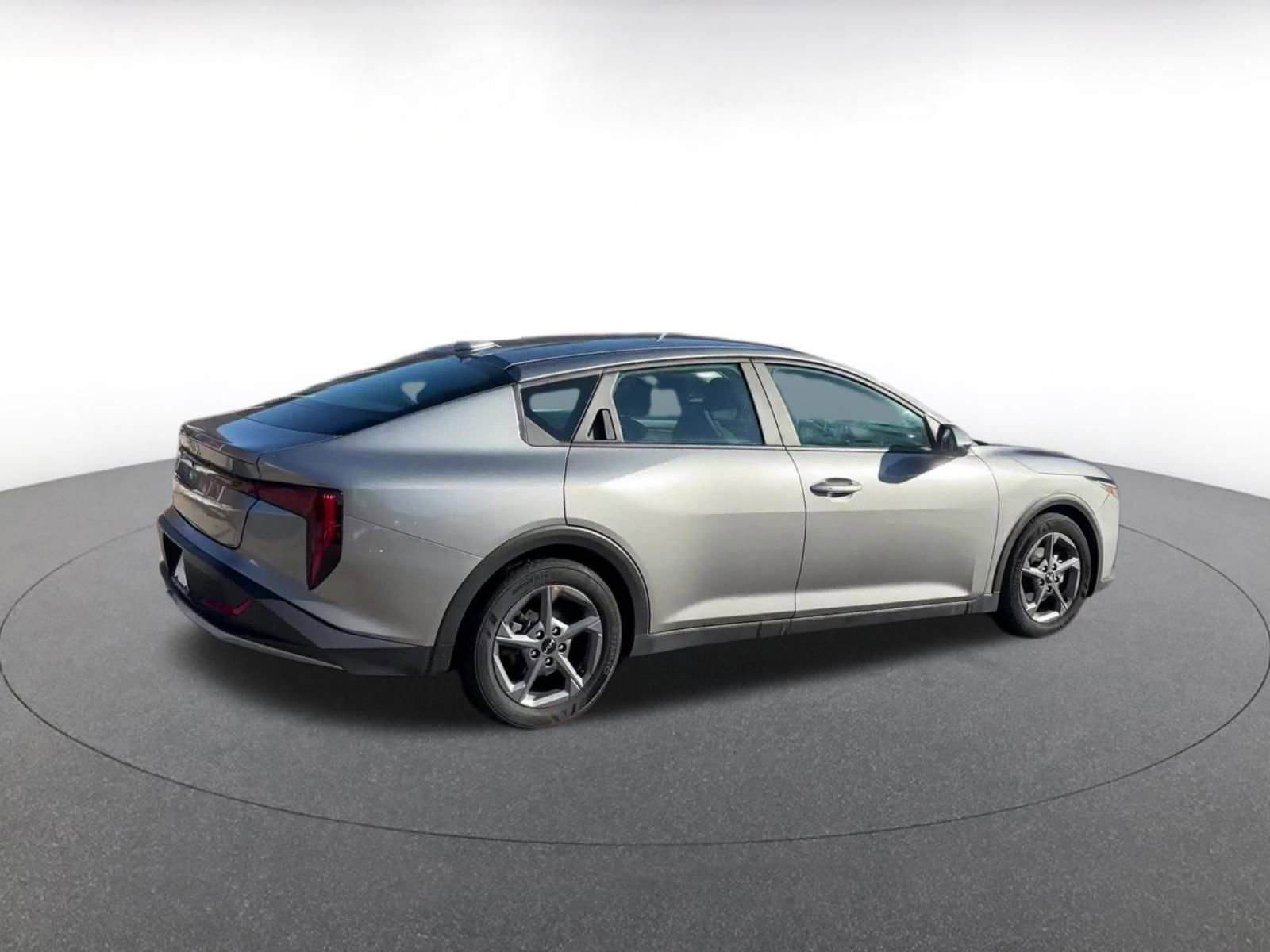 Thumbnail: 2025 Kia K4 - 14