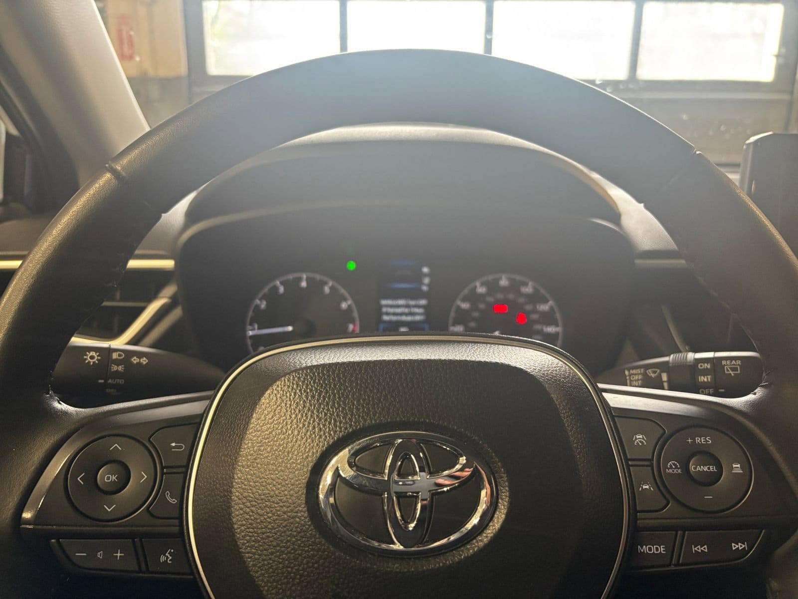 Thumbnail: 2025 Toyota Corolla Cross - 27