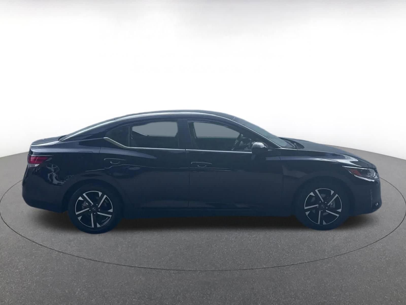 Thumbnail: 2024 Nissan Sentra - 16