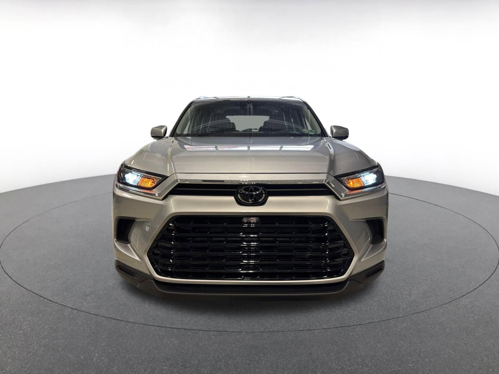 Thumbnail: 2025 Toyota Grand Highlander - 7