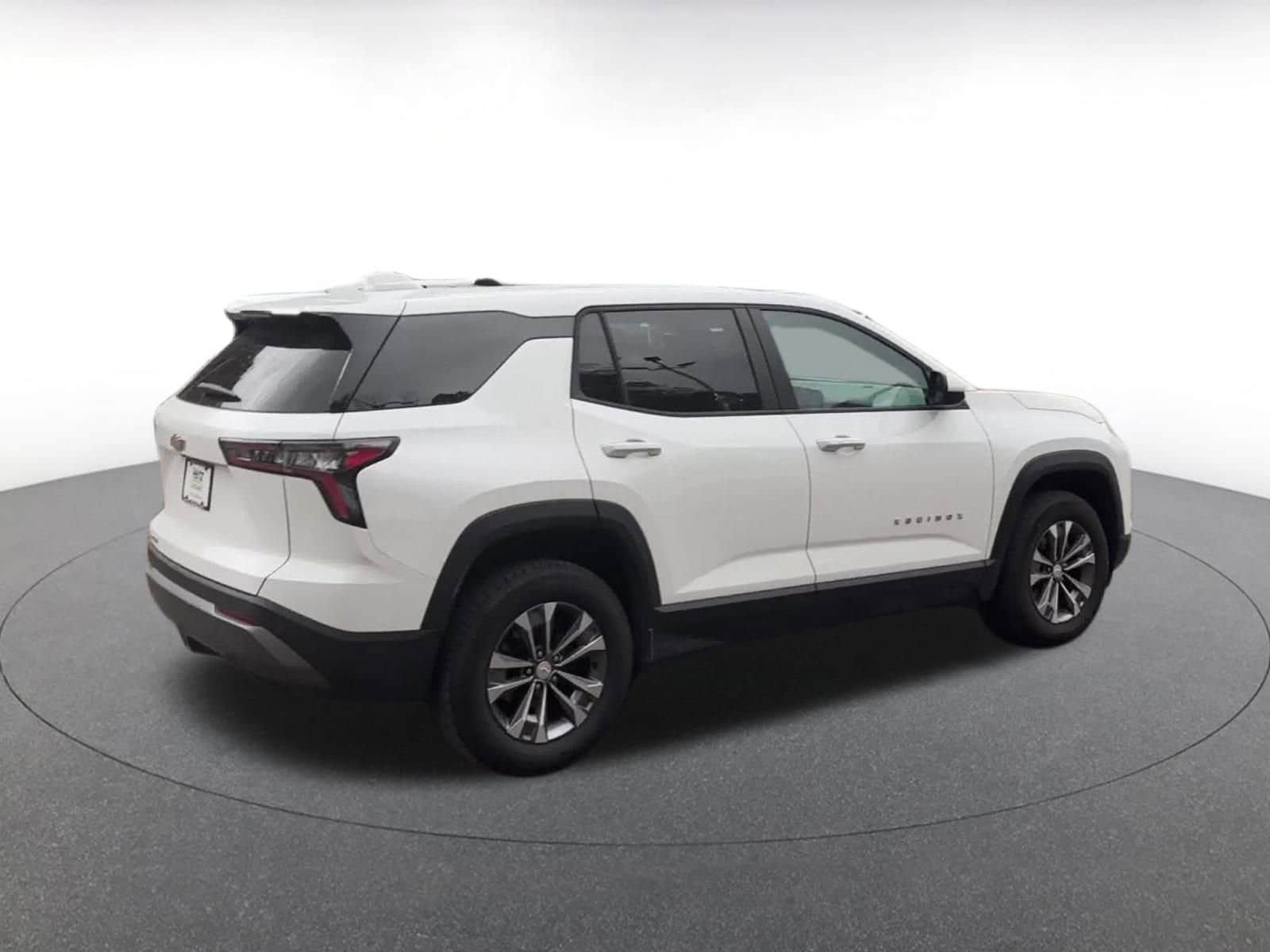 Thumbnail: 2025 Chevrolet Equinox - 15