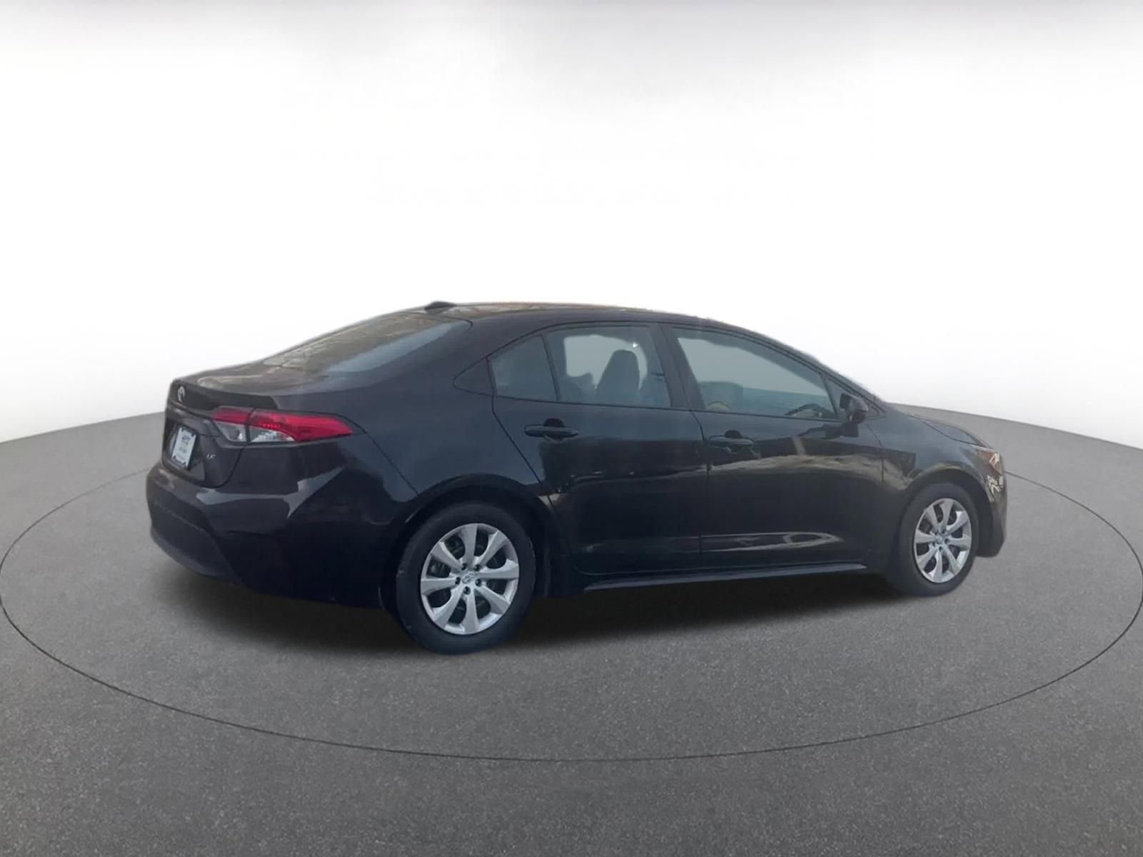 Thumbnail: 2025 Toyota Corolla - 14