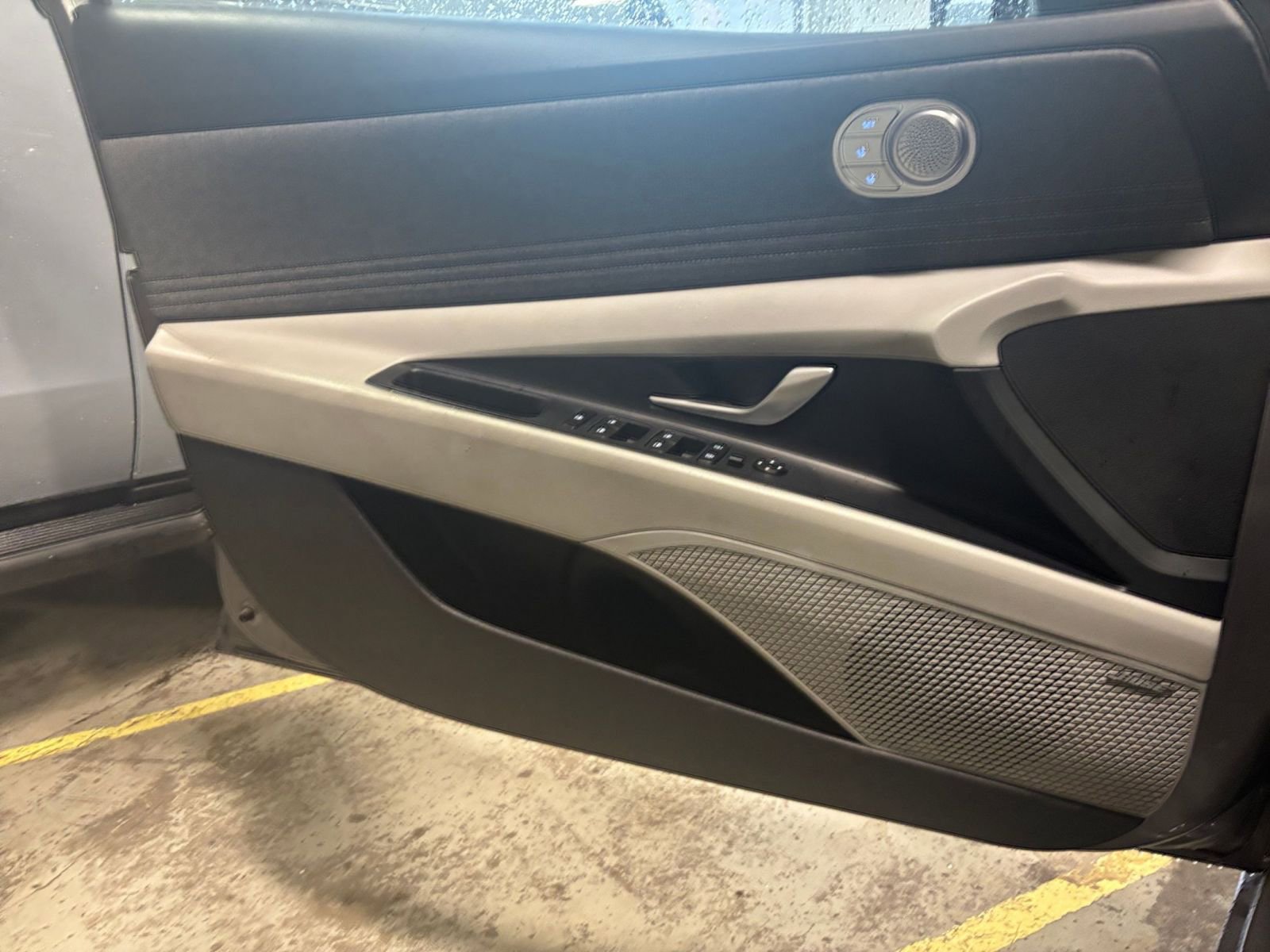 Thumbnail: 2025 Hyundai Elantra - 20