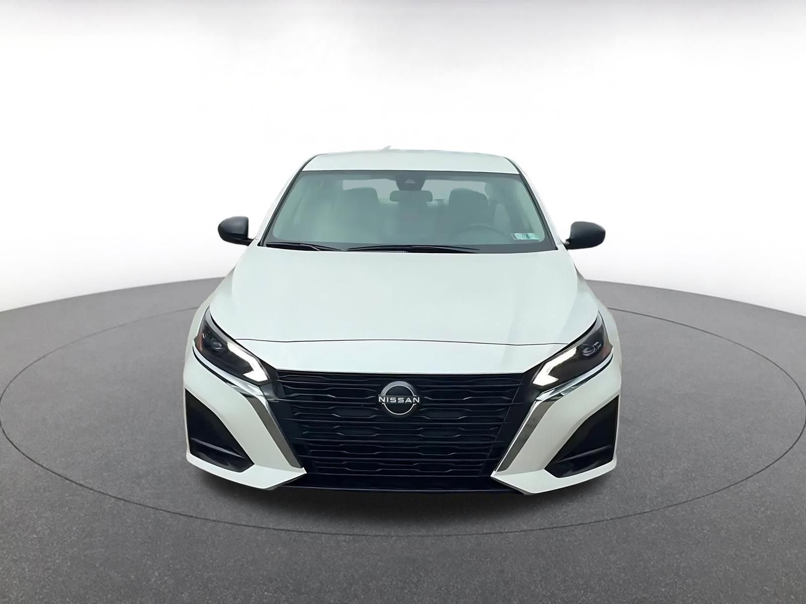 Thumbnail: 2025 Nissan Altima - 4