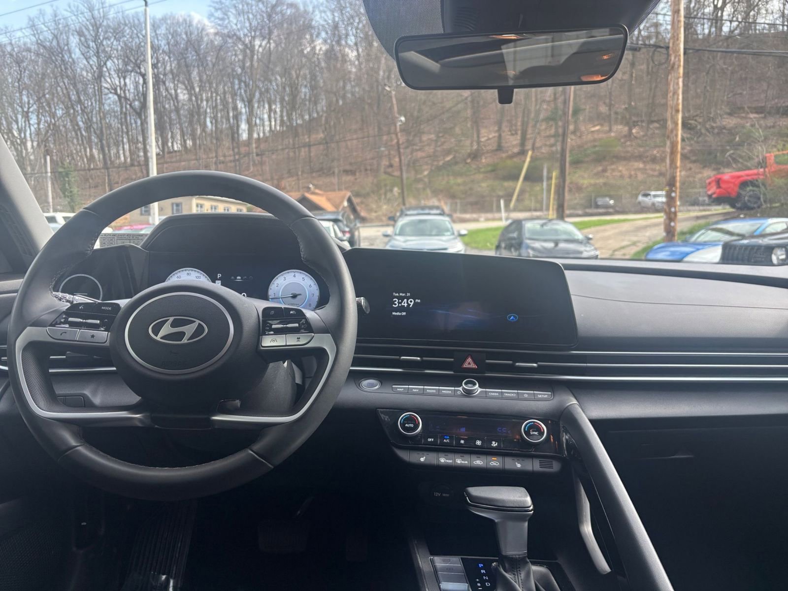 Thumbnail: 2025 Hyundai Elantra - 34