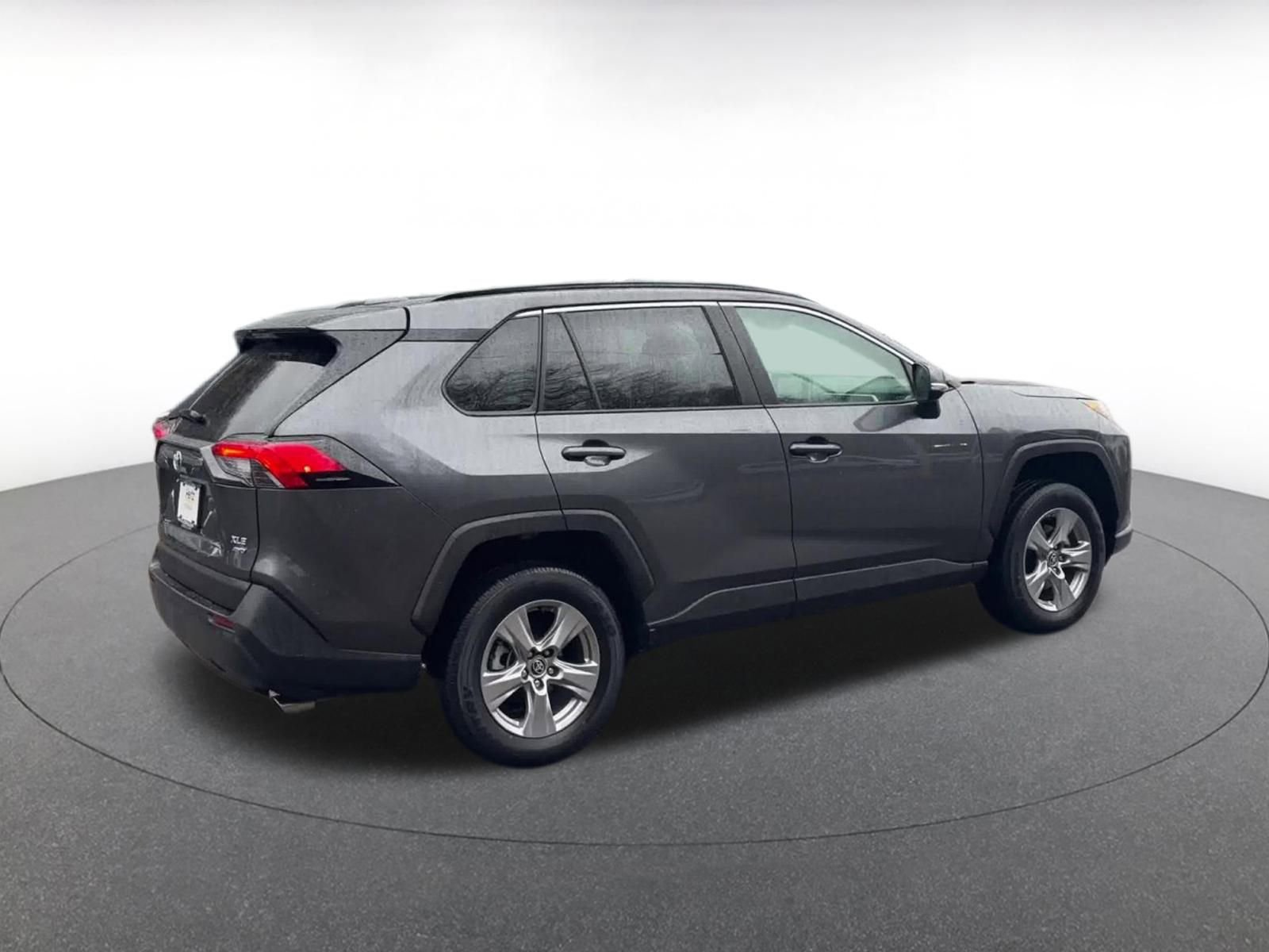 Thumbnail: 2025 Toyota RAV4 - 15