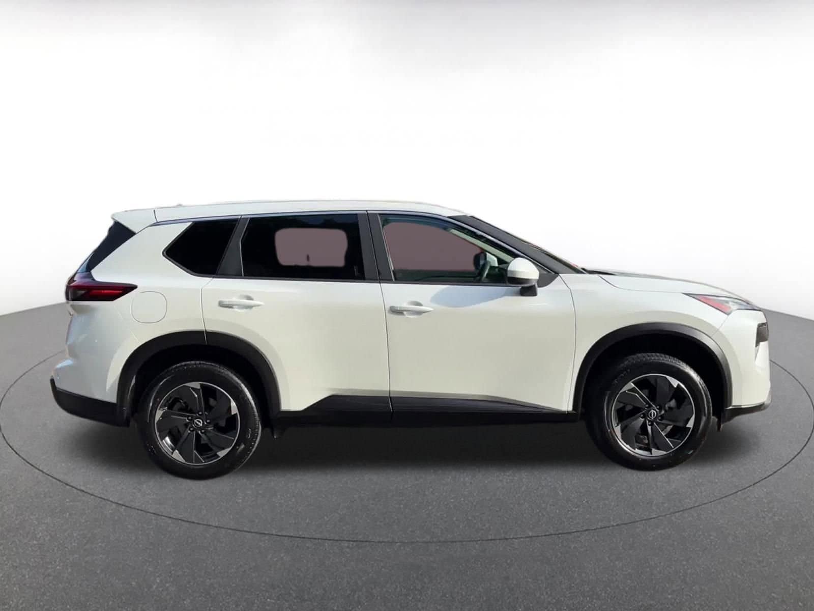 Thumbnail: 2024 Nissan Rogue - 16
