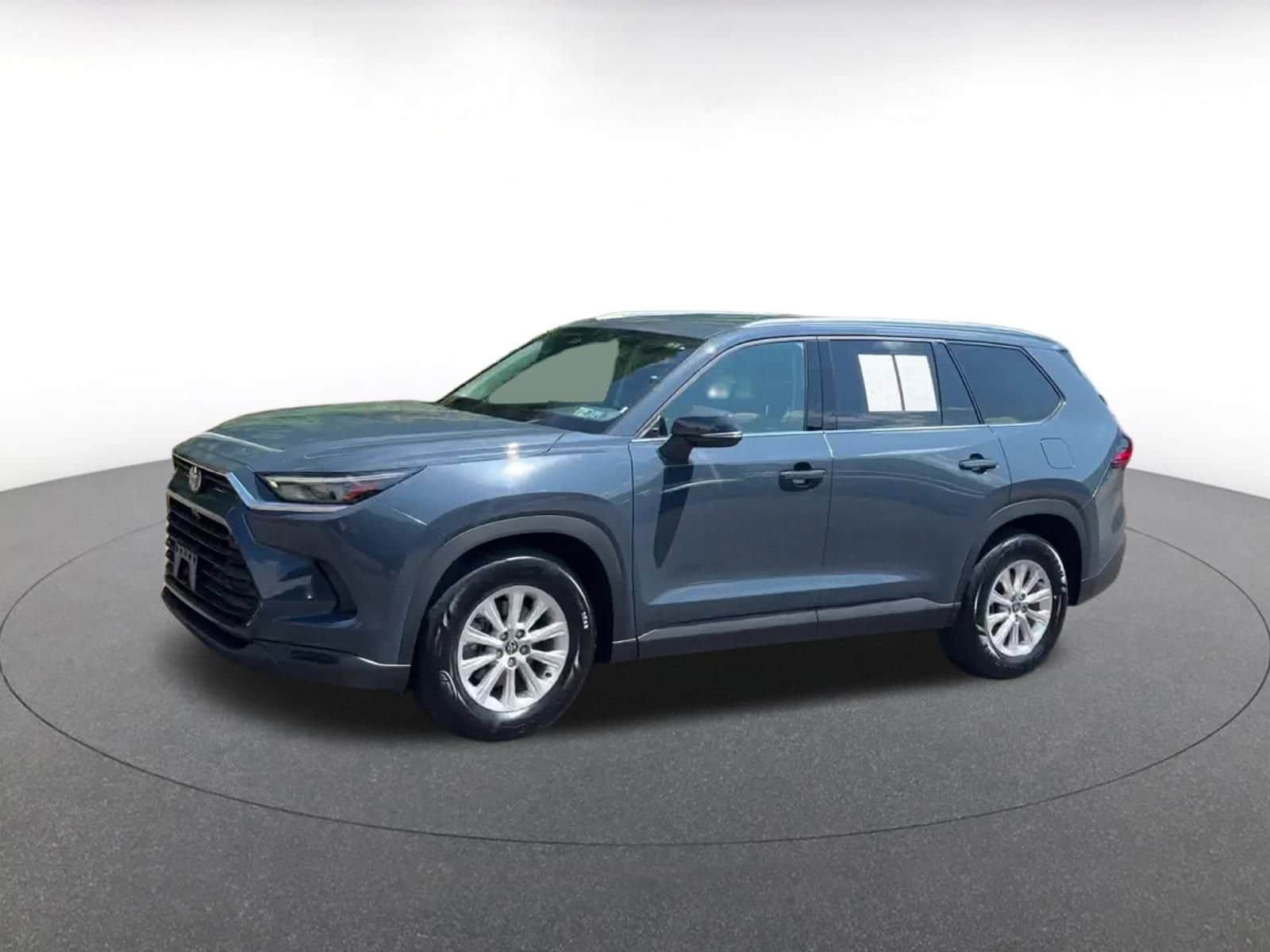 Thumbnail: 2024 Toyota Grand Highlander - 8
