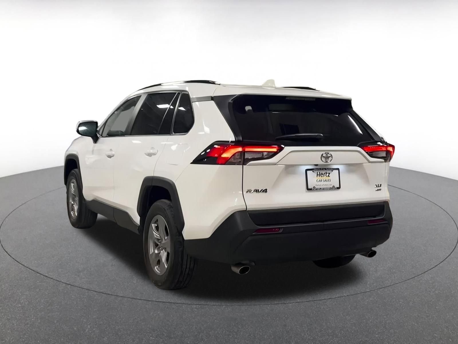 Thumbnail: 2025 Toyota RAV4 - 11