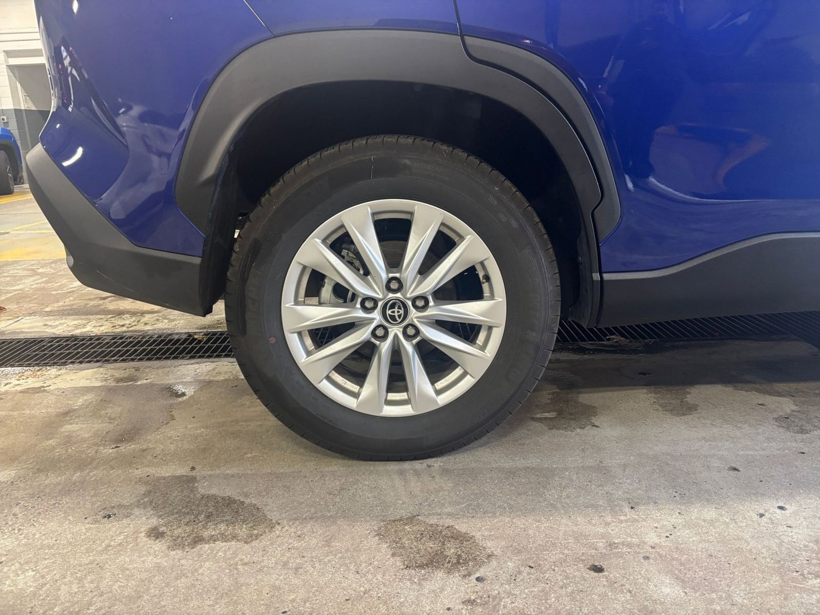 Thumbnail: 2025 Toyota Corolla Cross - 29