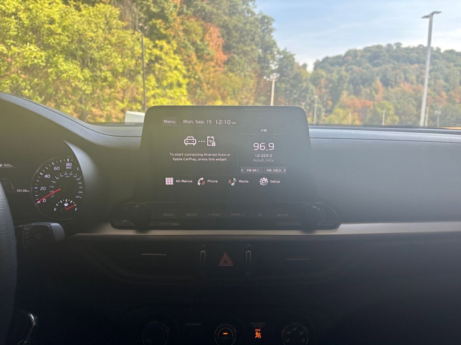 Thumbnail: 2024 Kia Forte - 18