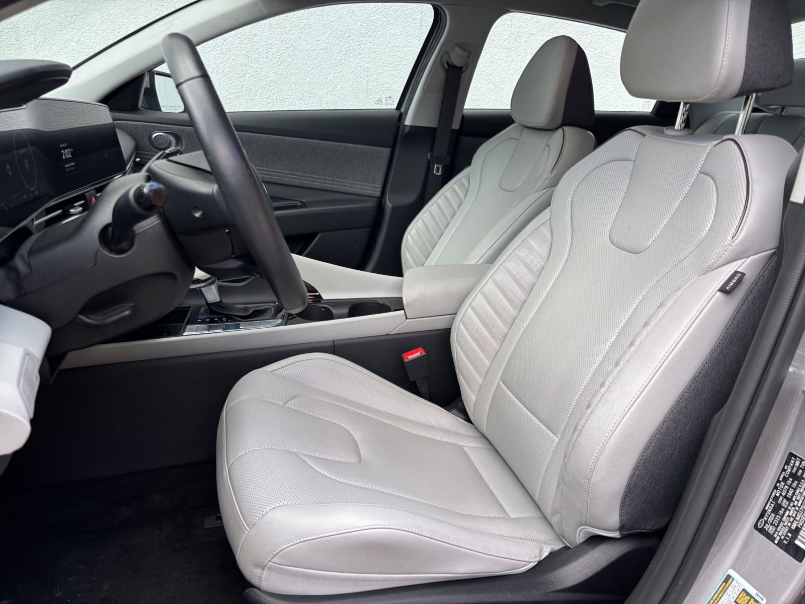 Thumbnail: 2025 Hyundai Elantra - 35