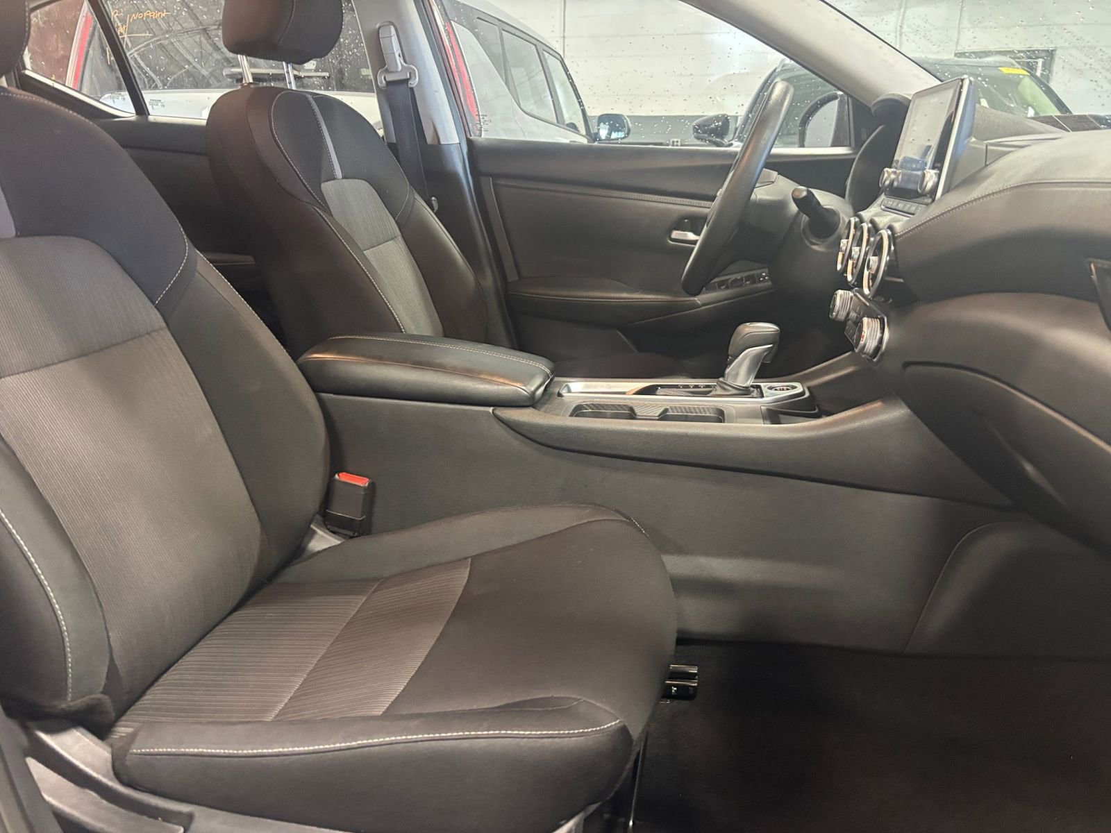 Thumbnail: 2025 Nissan Sentra - 25