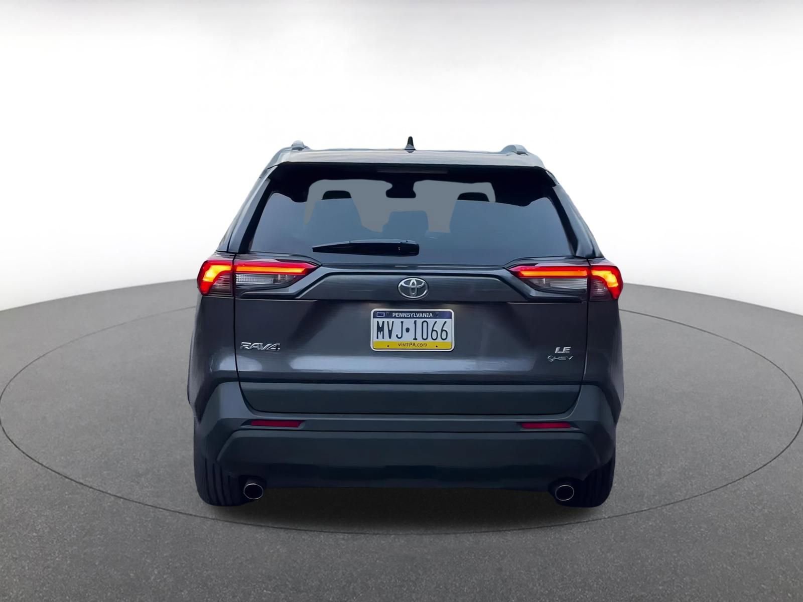 Thumbnail: 2025 Toyota RAV4 - 12