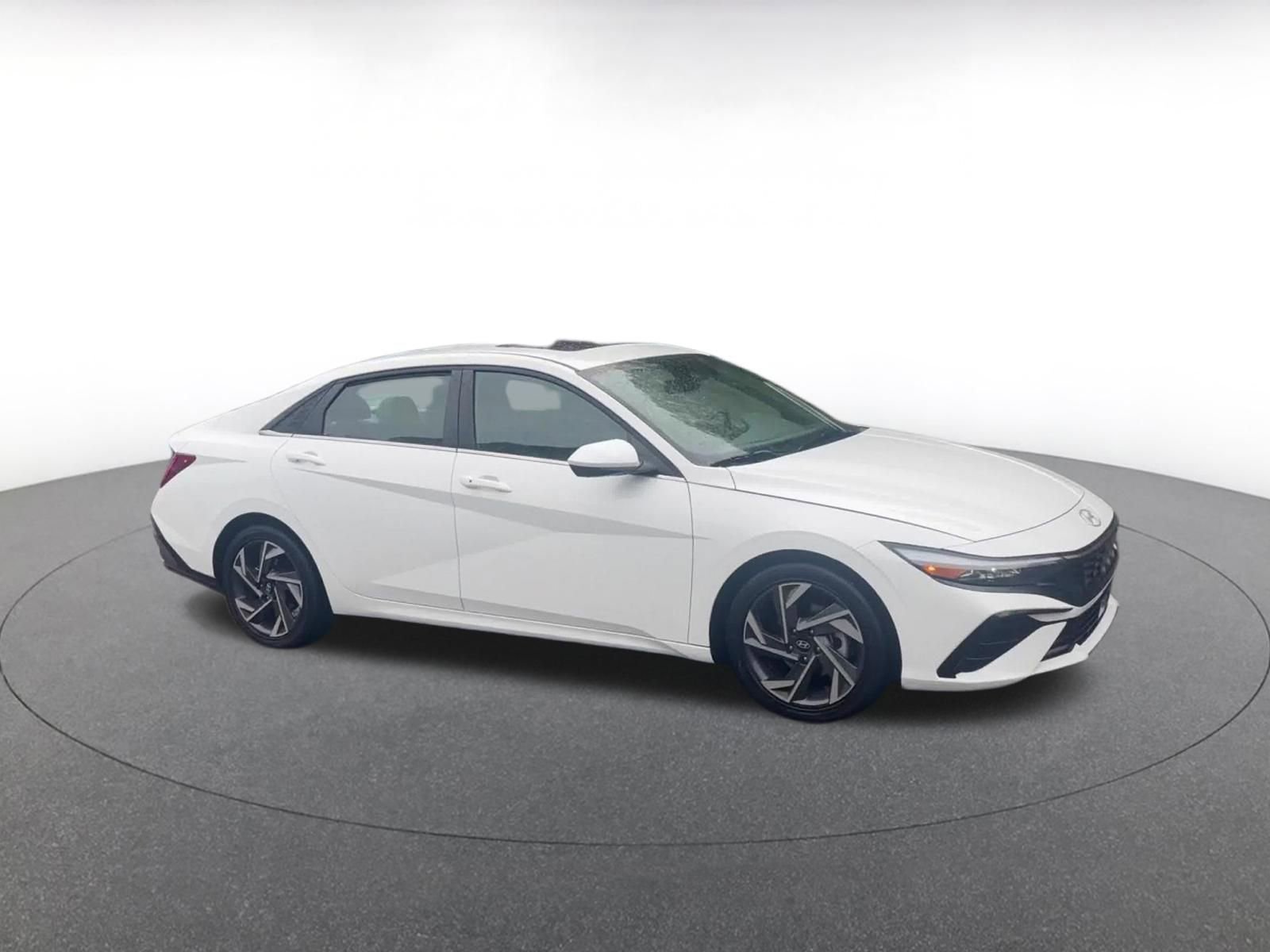 Thumbnail: 2025 Hyundai Elantra - 2