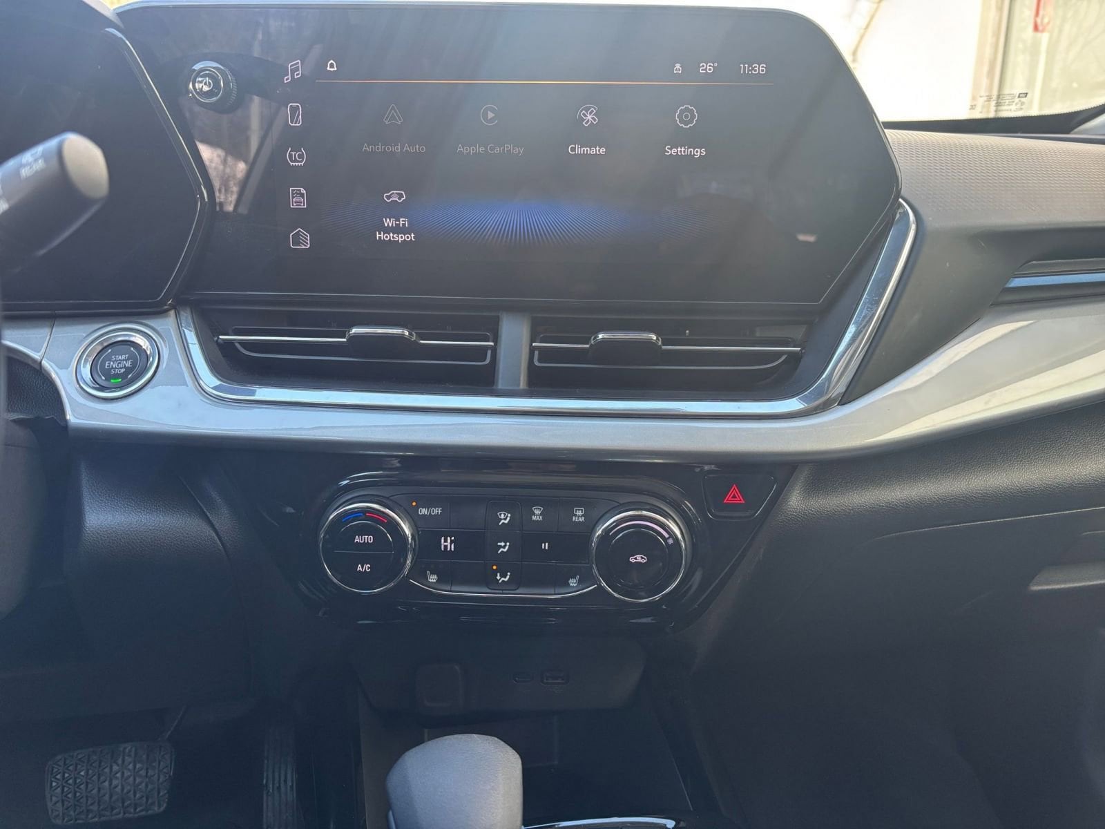 Thumbnail: 2025 Chevrolet Trax - 17