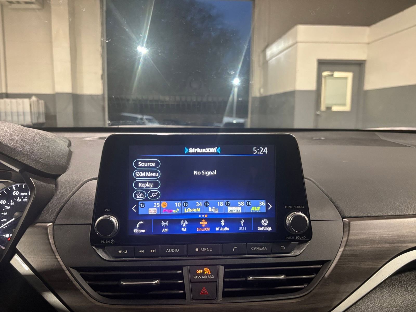 Thumbnail: 2025 Nissan Altima - 21