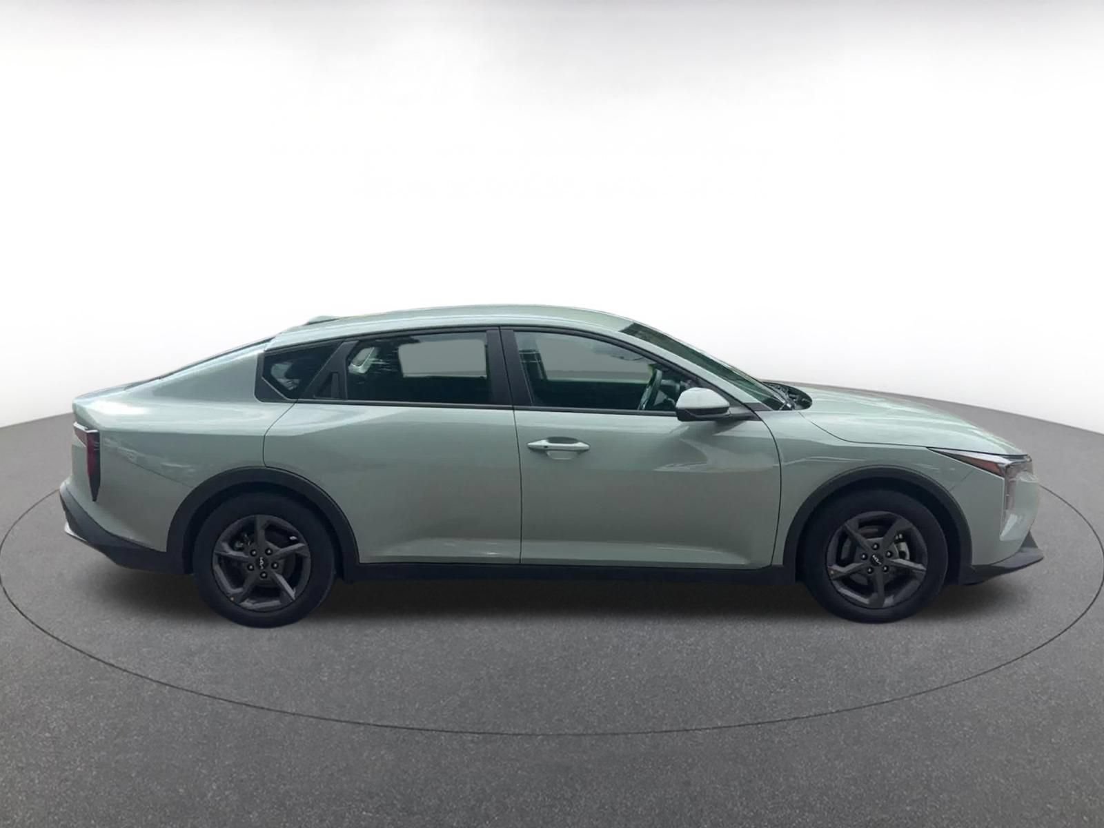 Thumbnail: 2026 Kia K4 - 15