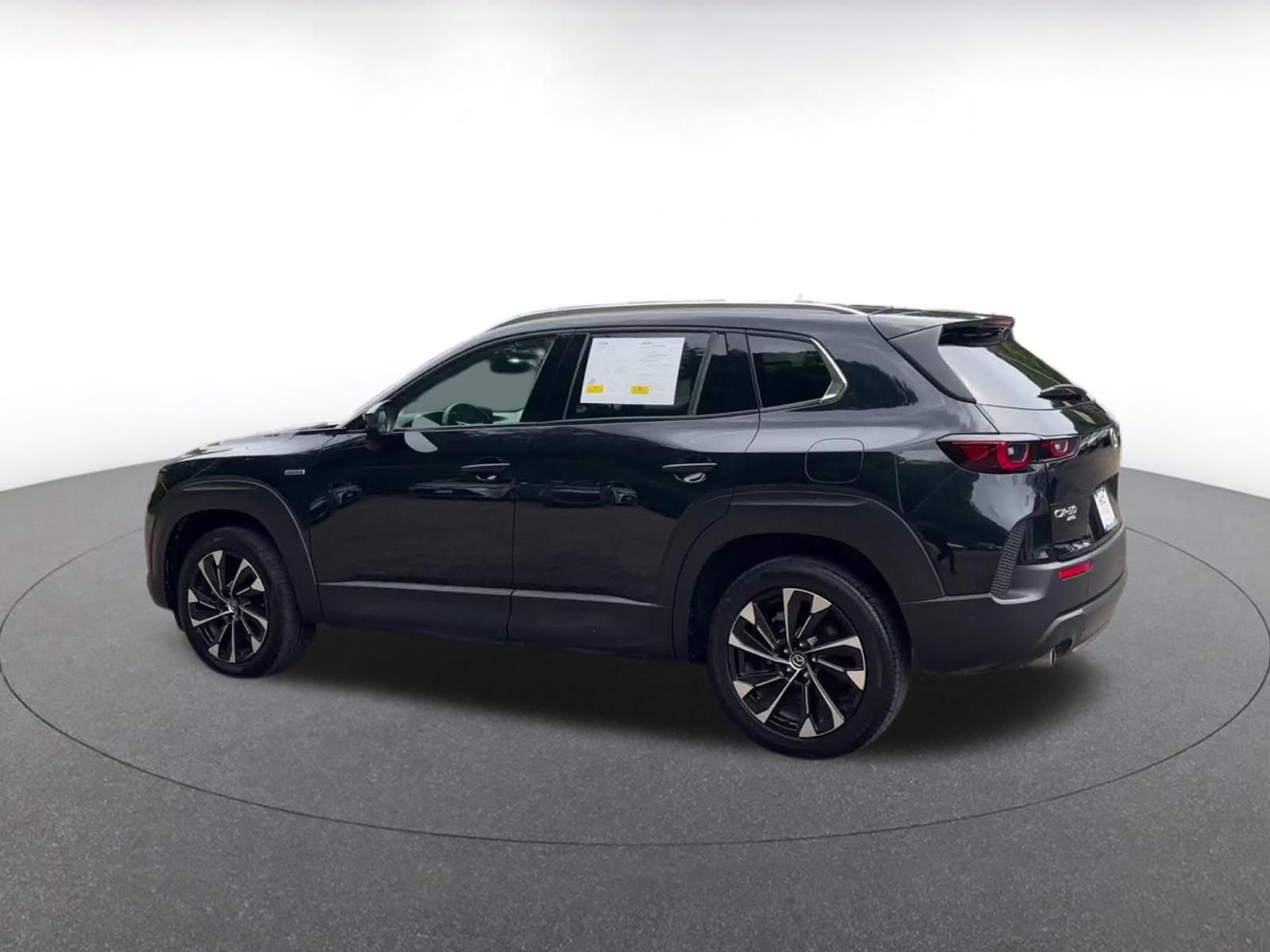Thumbnail: 2025 Mazda CX-50 - 10