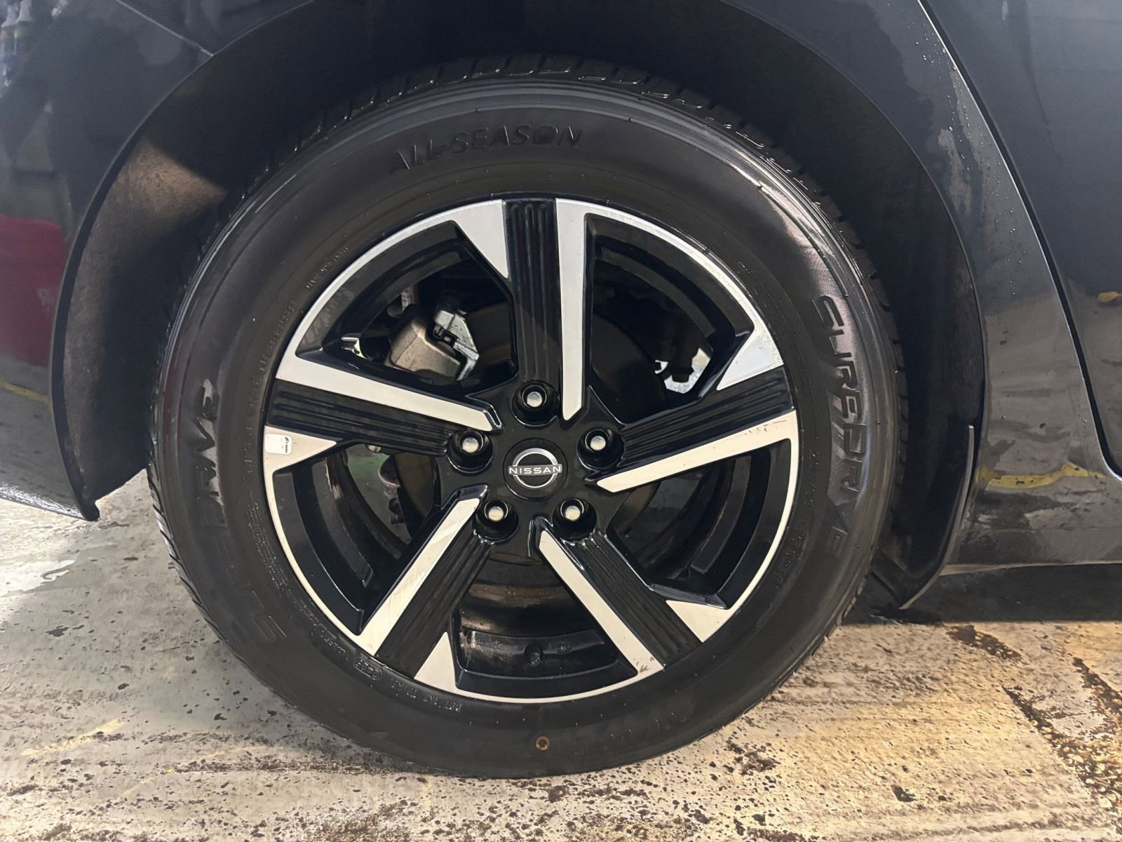 Thumbnail: 2025 Nissan Sentra - 28