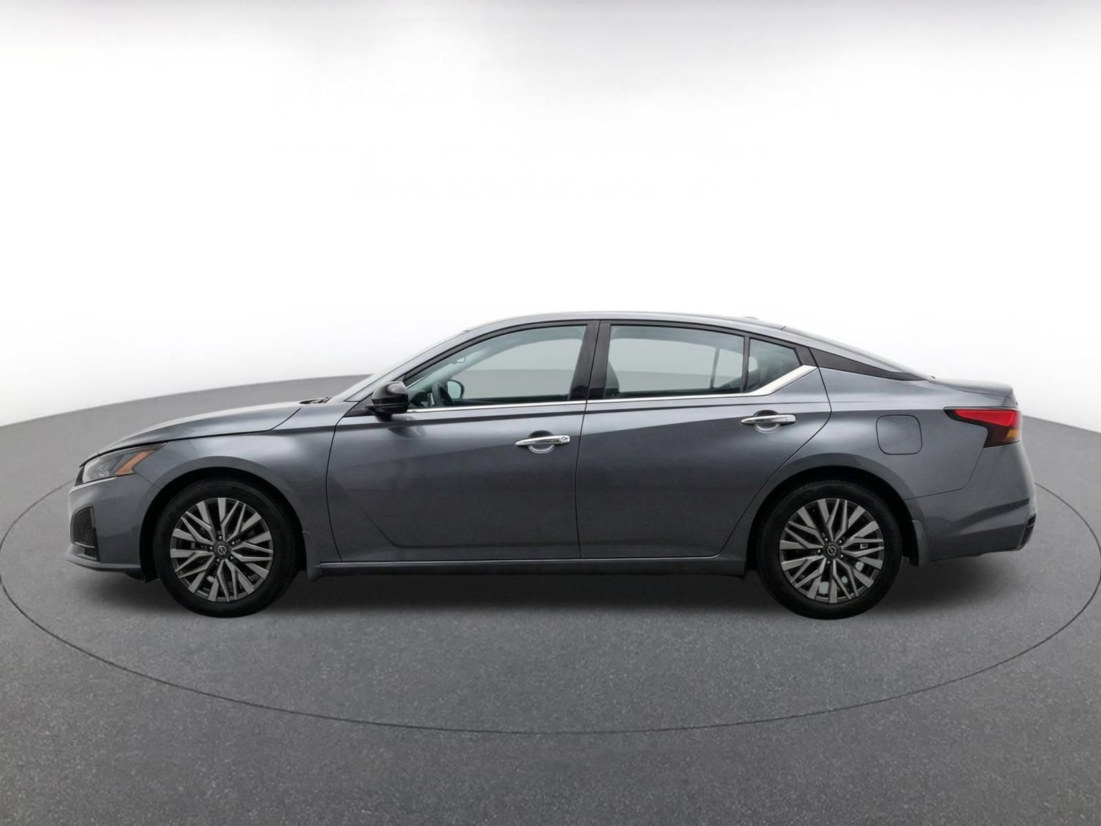 Thumbnail: 2025 Nissan Altima - 4