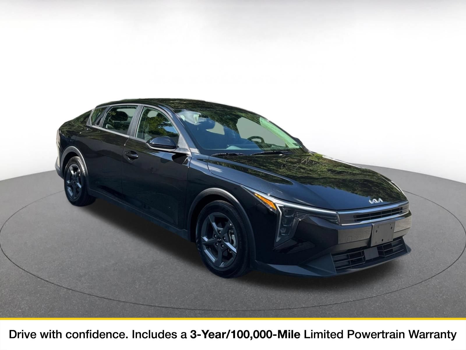 Thumbnail: 2025 Kia K4 - 1