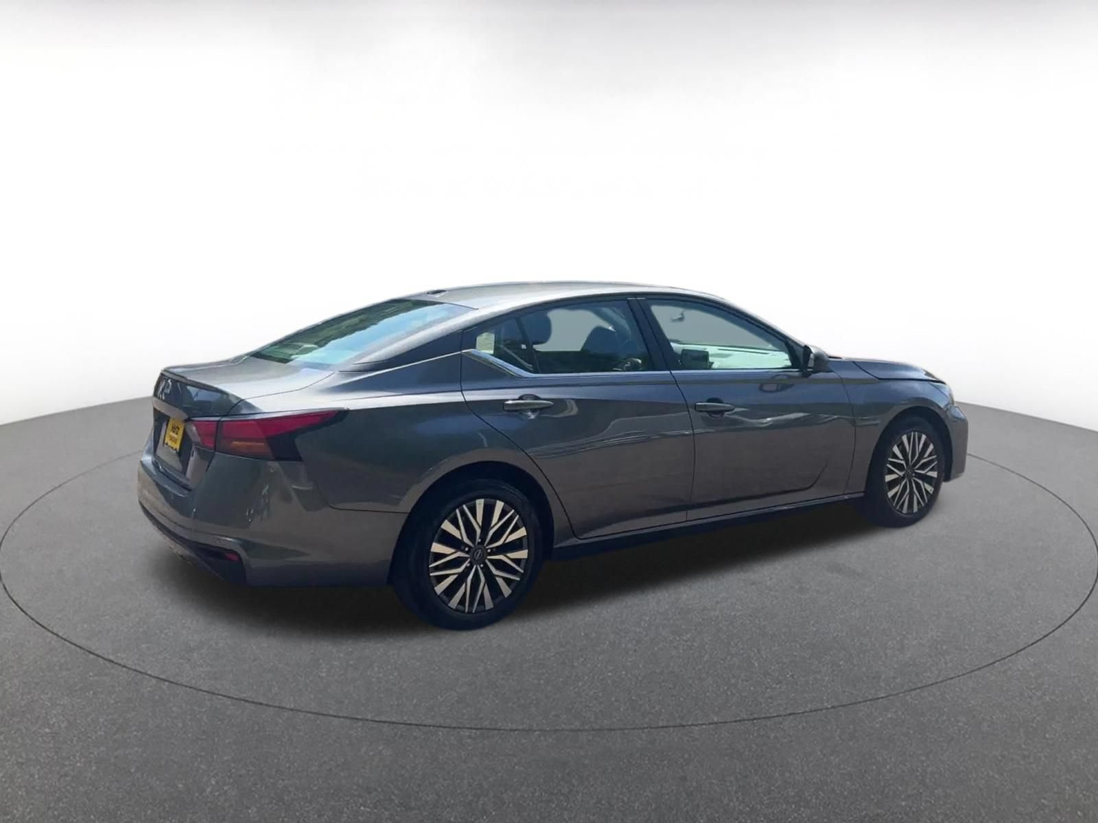 Thumbnail: 2026 Nissan Altima - 13