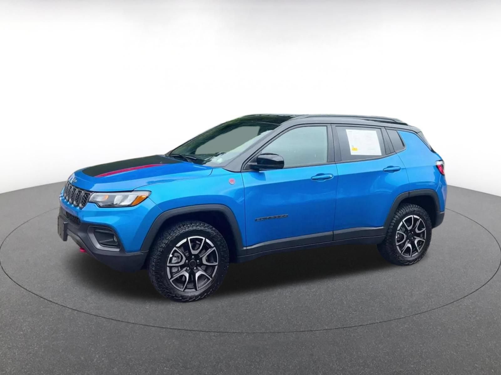 Thumbnail: 2025 Jeep Compass - 9